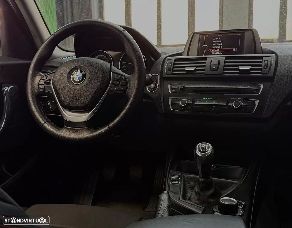 BMW 116 d Line Sport - 12