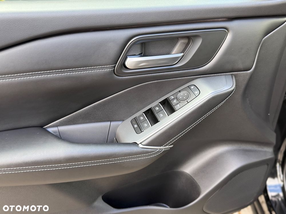 Nissan Qashqai 1.3 DIG-T MHEV Xtronic N-Connecta - 27