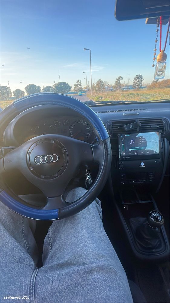 Audi A3 1.9 TDI Attraction - 8