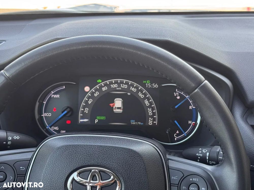 Toyota RAV4 - 16