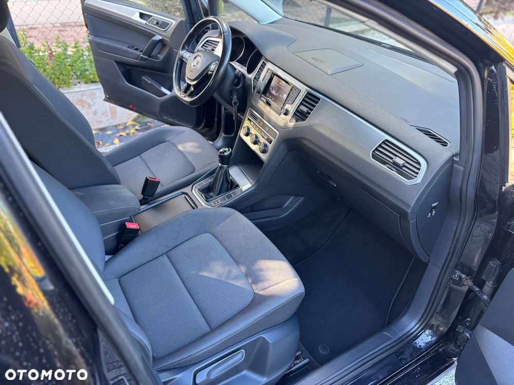 Volkswagen Golf 2.0 BlueTDI Comfortline - 17