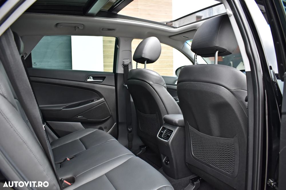 Hyundai Tucson 2.0 CRDI 4WD Automatik Premium - 18