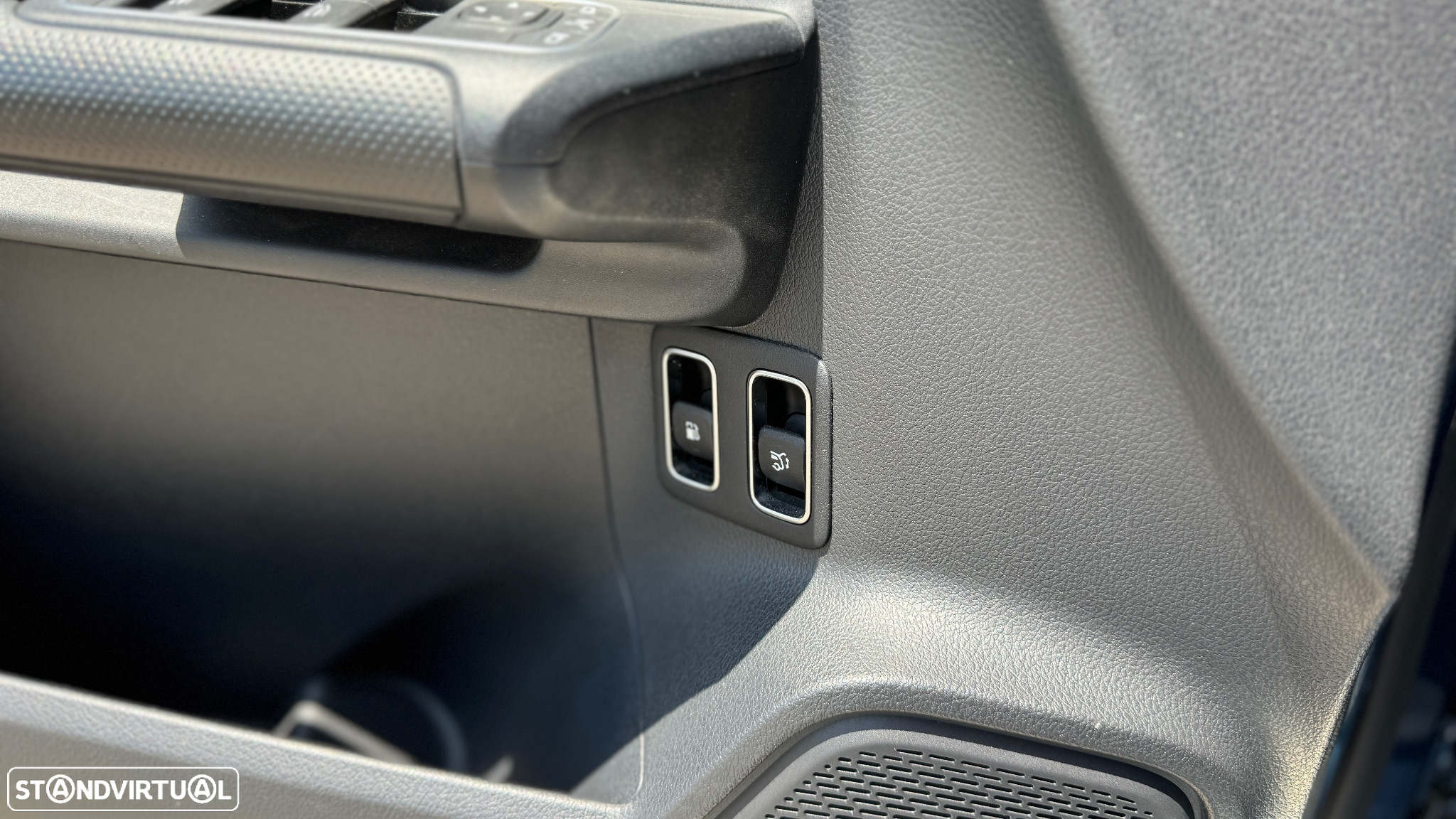 Mercedes-Benz B 250 e Style Plus - 35