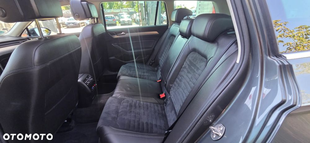Volkswagen Passat Variant 2.0 TDI BMT Highline DSG - 33