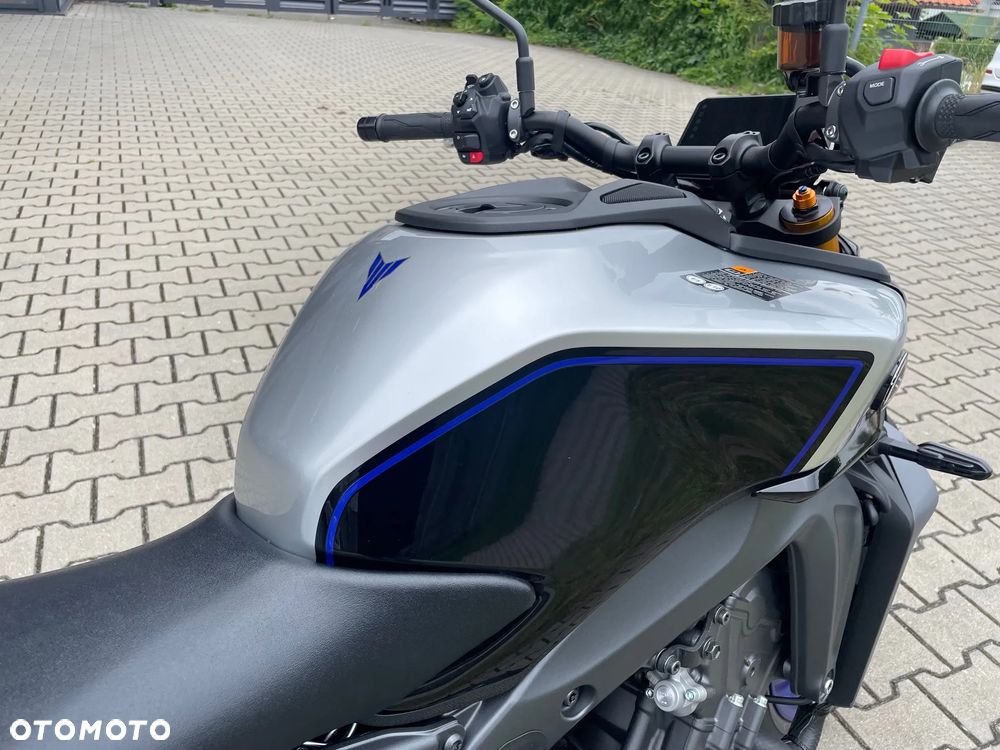 Yamaha MT - 5