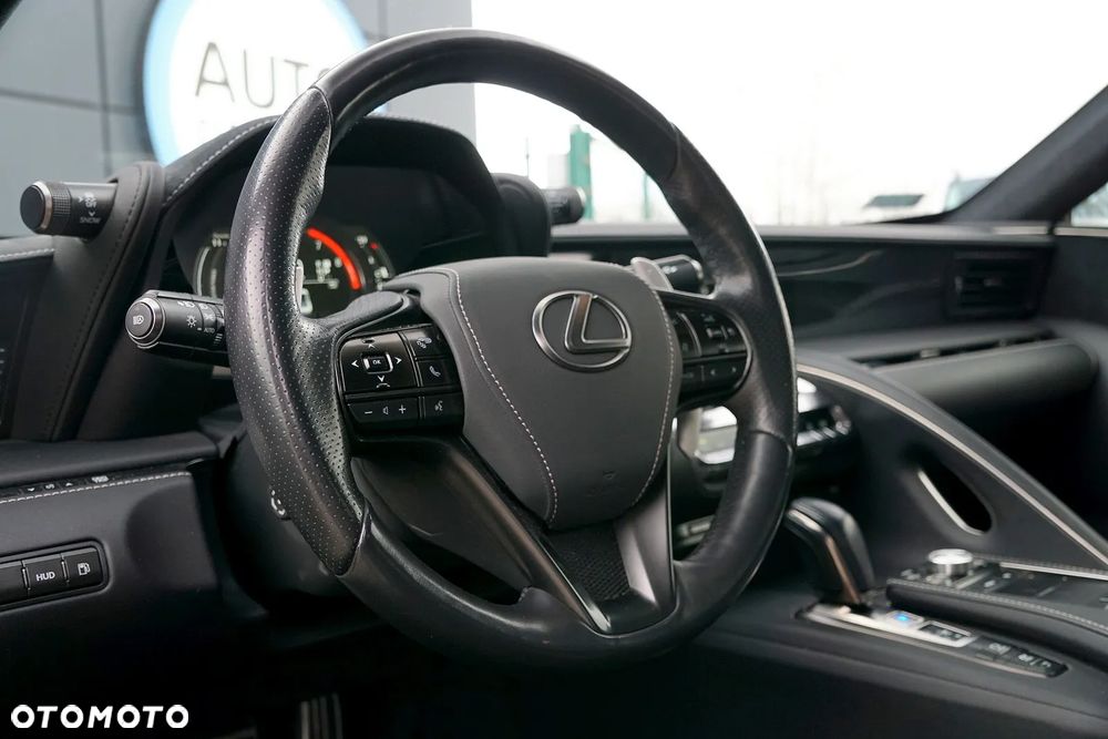 Lexus LC 500h Superturismo - 23