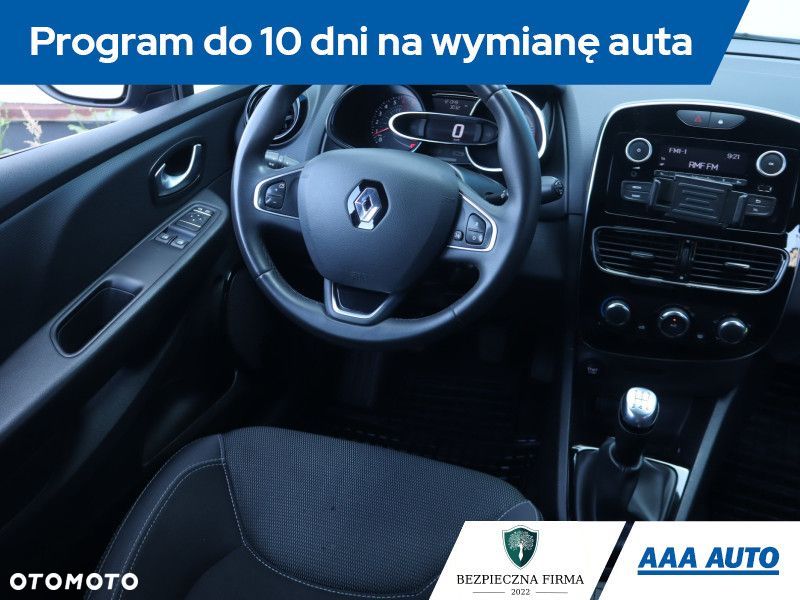 Renault Clio - 9