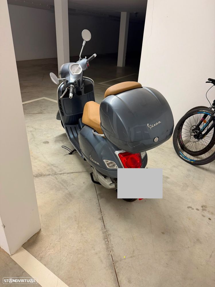 Vespa Vespa GTS 300 - 6