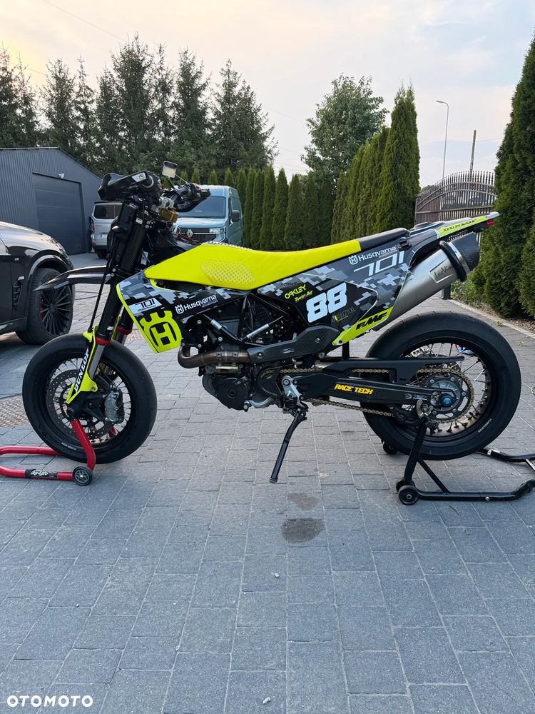 Husqvarna 701 - 2