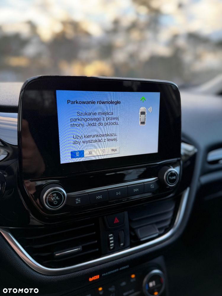 Ford Fiesta 1.0 EcoBoost Titanium - 23