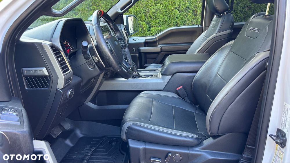 RAM 1500 5.7 eTorque Crew Cab Shortbed Limited Black - 30