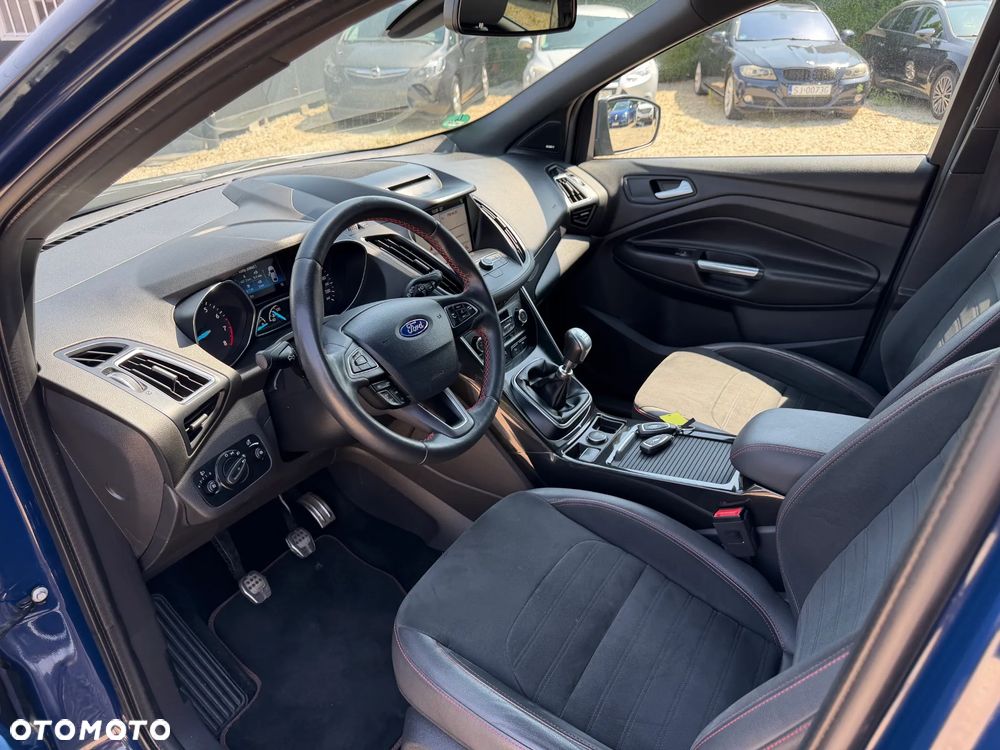 Ford Kuga 1.5 EcoBoost 2x4 ST-Line - 20