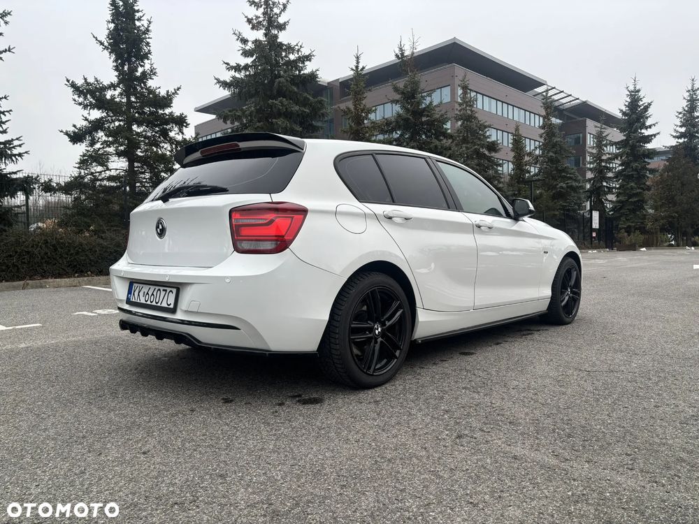 BMW Seria 1 116d Sport Line - 6