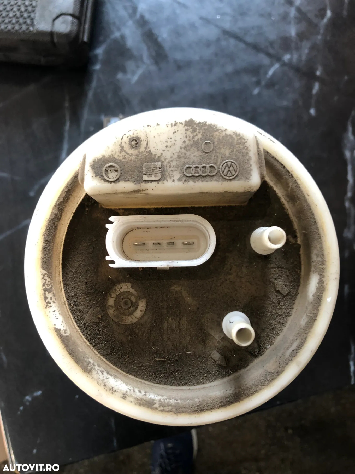 Pompa de benzina rezervor  VW Volkswagen Golf 4 benzina 2002 - 2