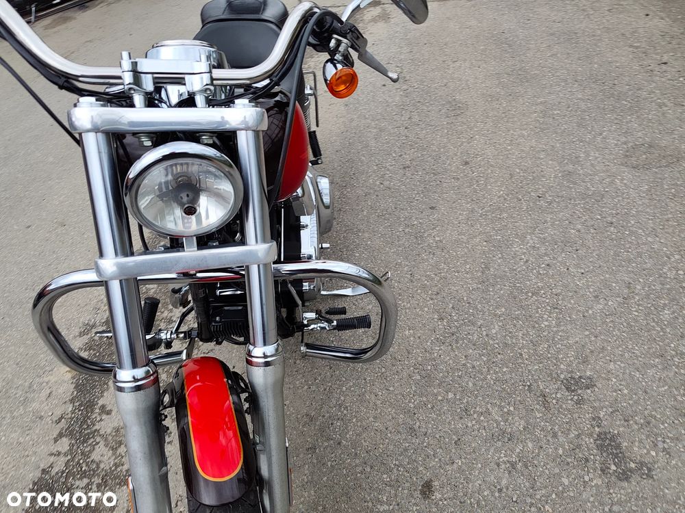 Harley-Davidson Dyna Super Glide - 12