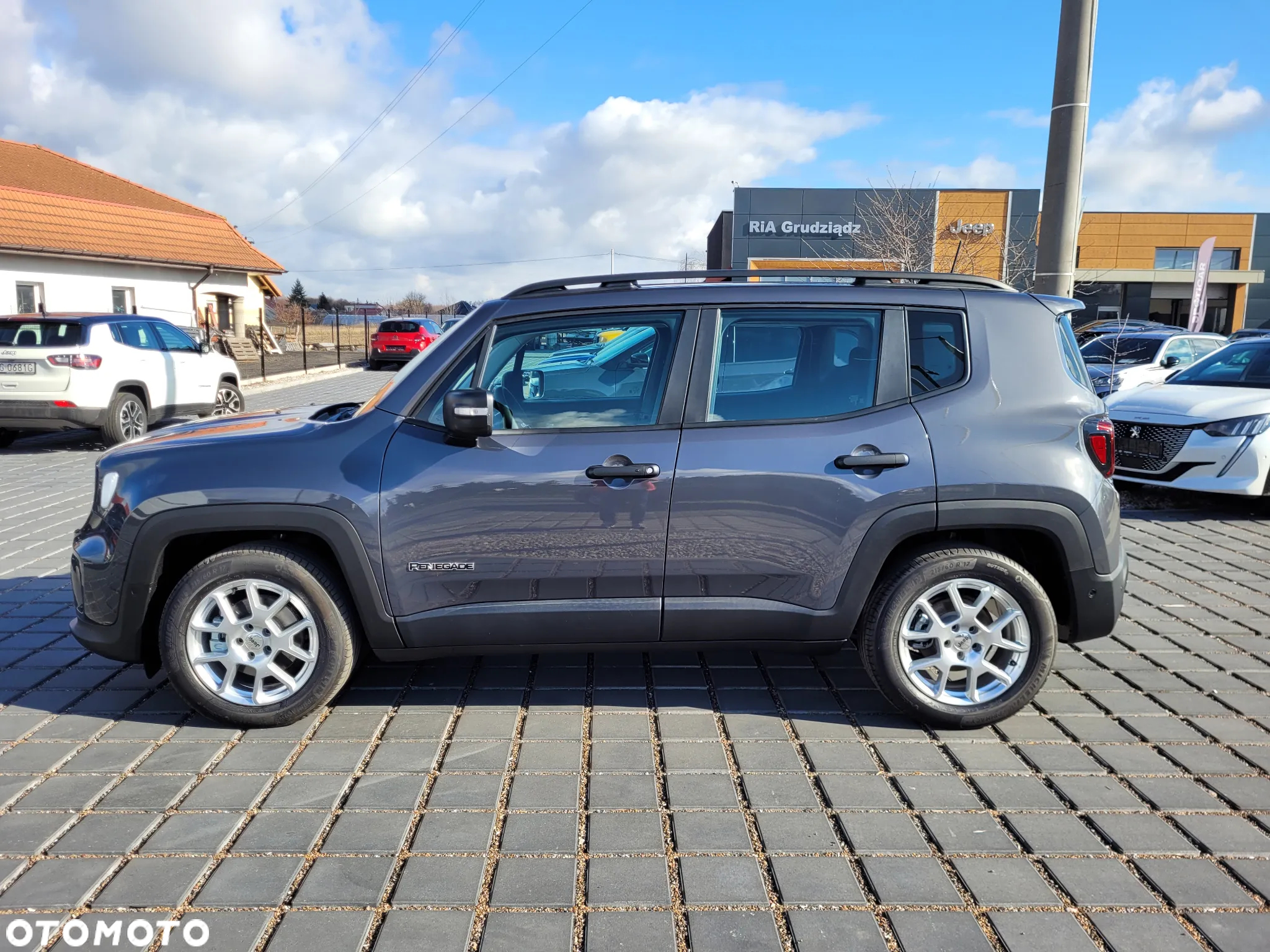 Jeep Renegade 1.5 T4 mHEV Altitude FWD S&S DCT - 3