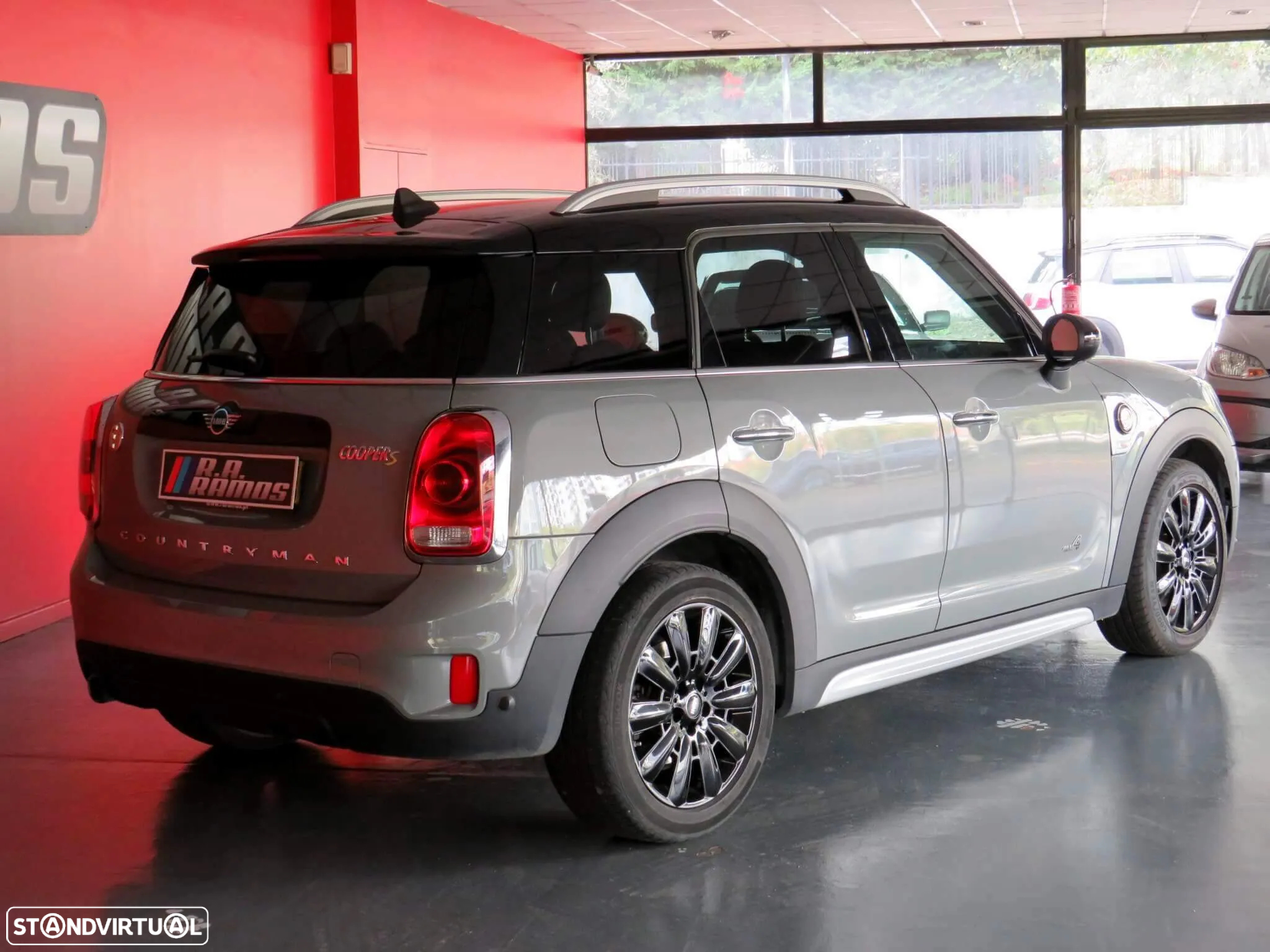 MINI Countryman Cooper SE ALL4 Auto - 6
