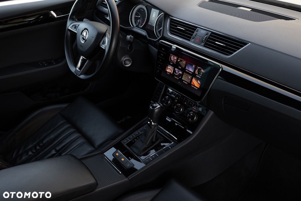 Skoda Superb 2.0 TDI L&K DSG - 7