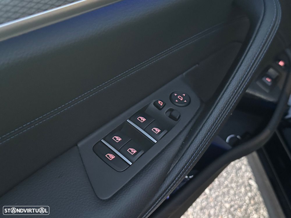 BMW 530 e iPerformance Pack M - 20