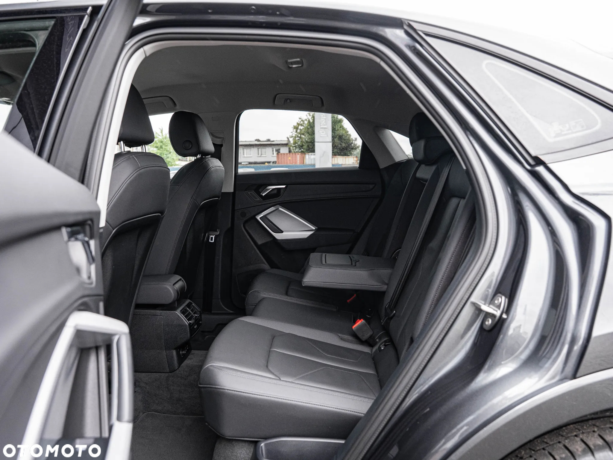 Audi Q3 Sportback 35 TDI ack S tronic S line - 29