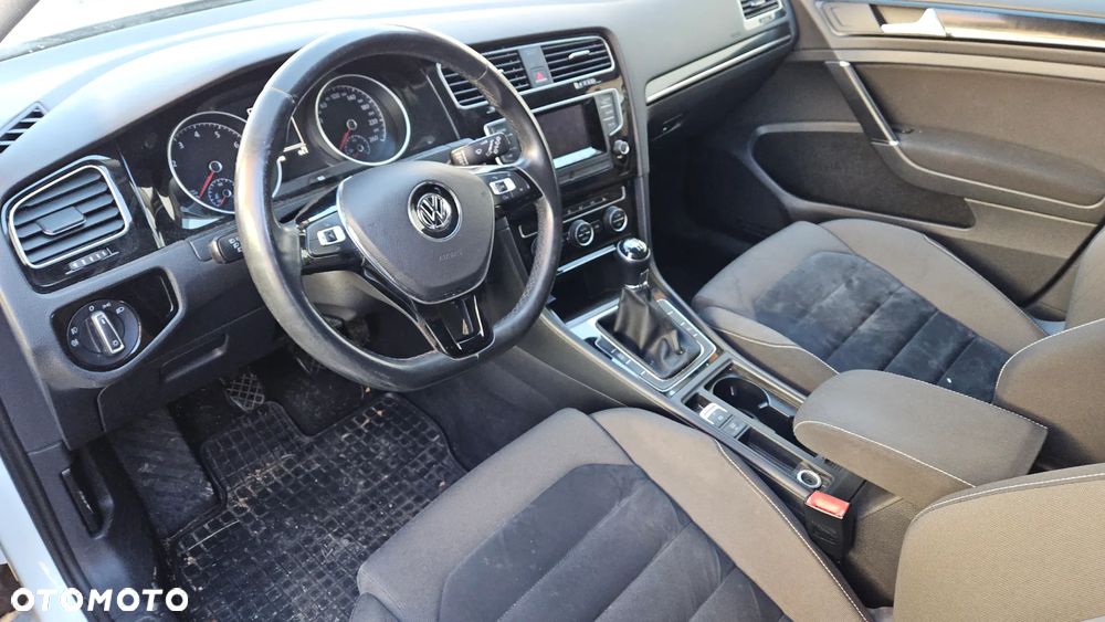 Volkswagen Golf Variant 1.4 TSI (BlueMotion Technology) Highline - 9