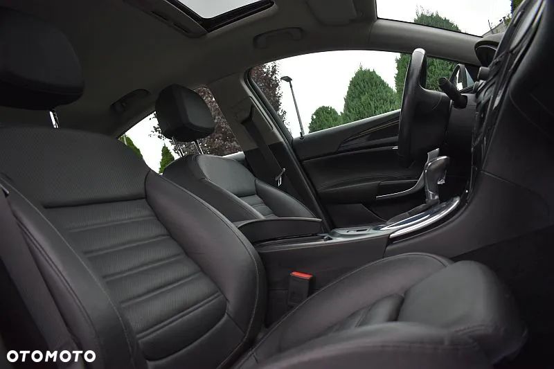 Opel Insignia 1.6 T Executive - 21
