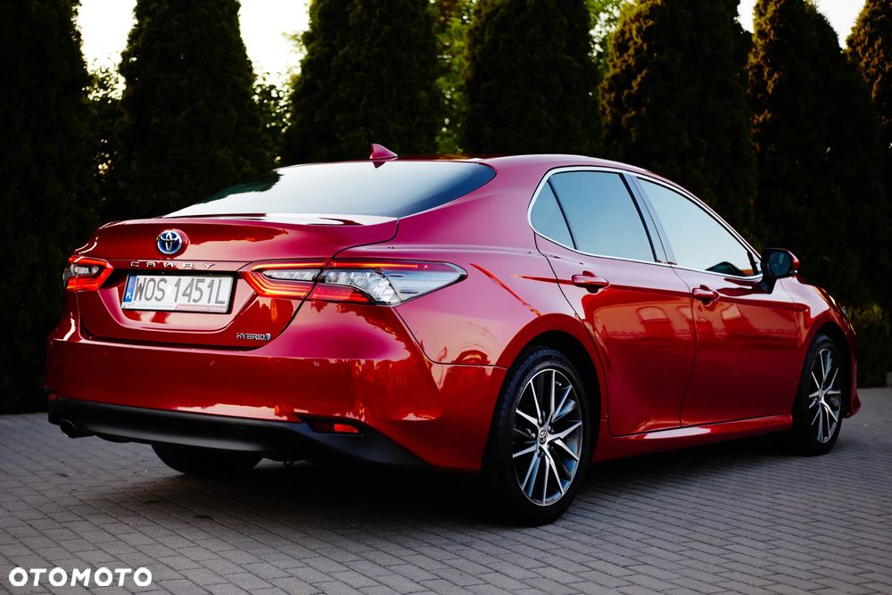 Toyota Camry 2.5 Hybrid Executive CVT - 9