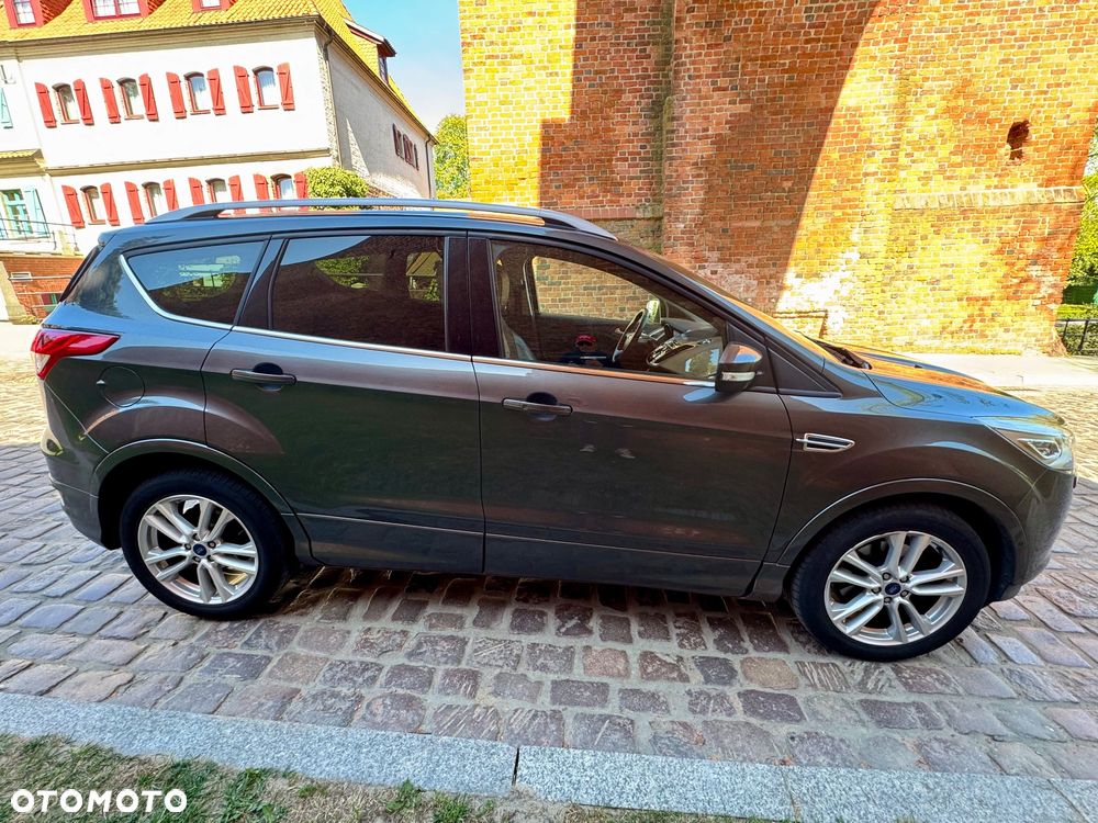 Ford Kuga 2.0 TDCi 4WD Trend - 34