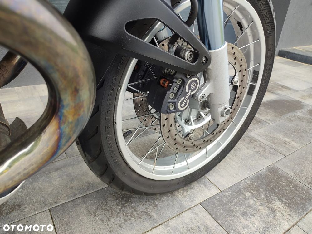 BMW R - 22