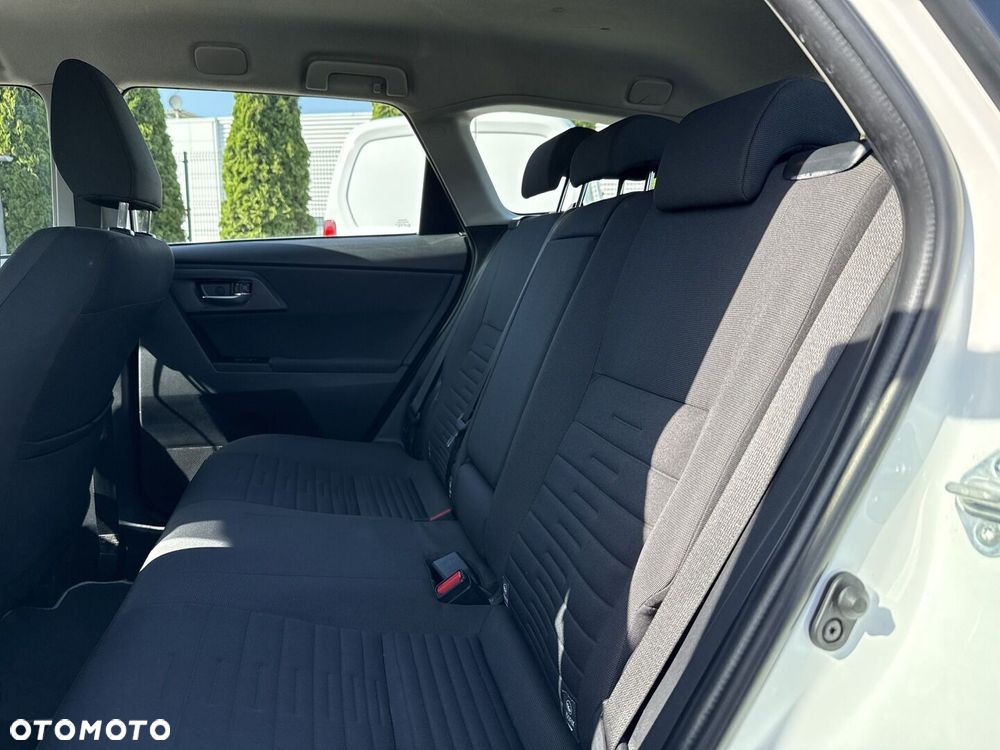 Toyota Auris Hybrid 135 Premium - 15
