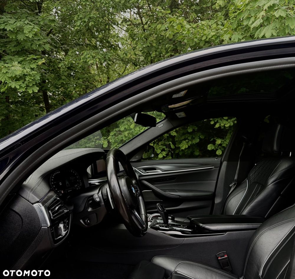 BMW Seria 5 - 10