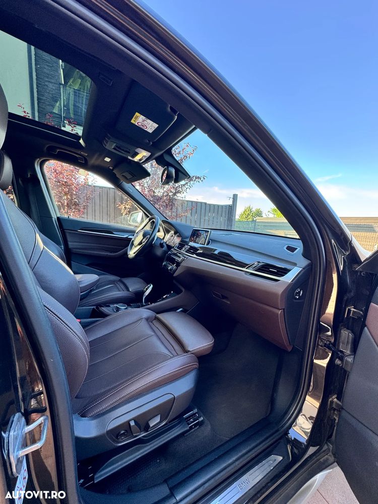 BMW X1 sDrive20i AT xLine - 12