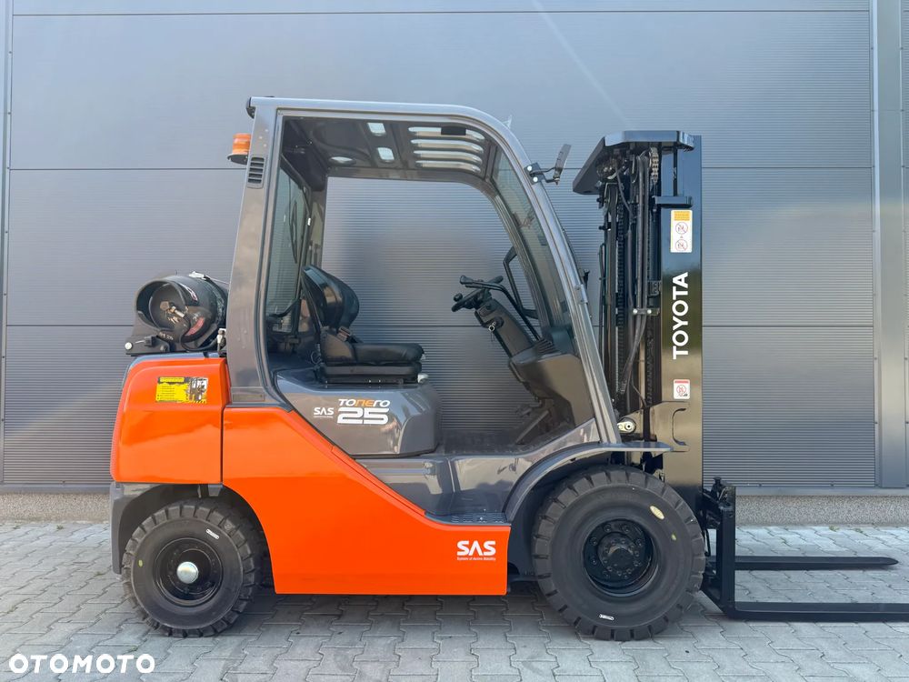 Toyota 02-8FGF25 - 2