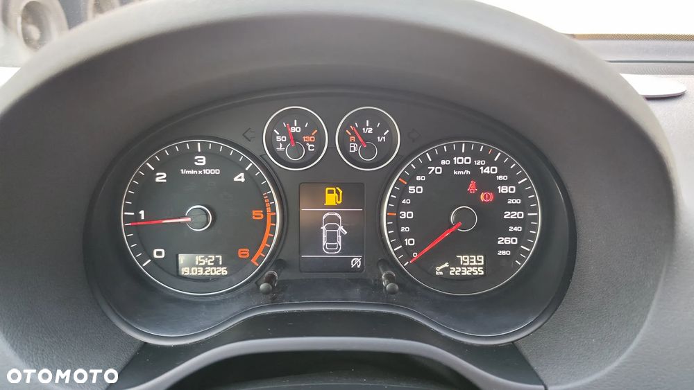 Audi A3 Sportback 1.6 TDI DPF Attraction - 34