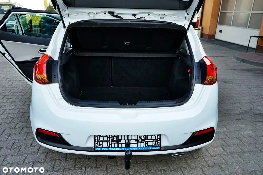 Kia Ceed - 29