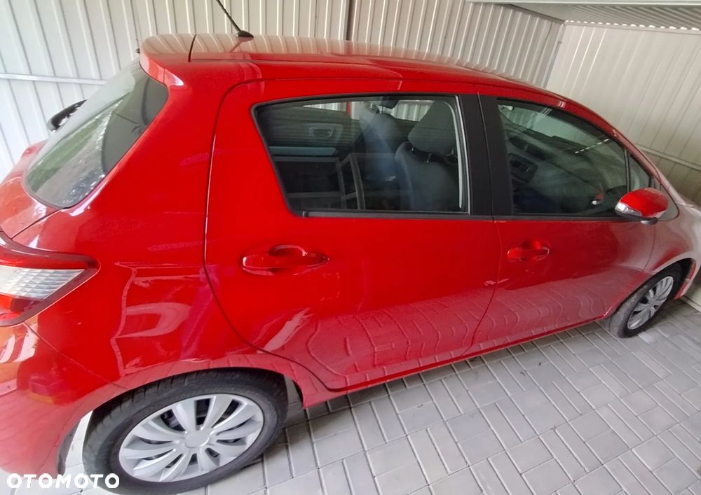 Toyota Yaris 1.0 Active - 2