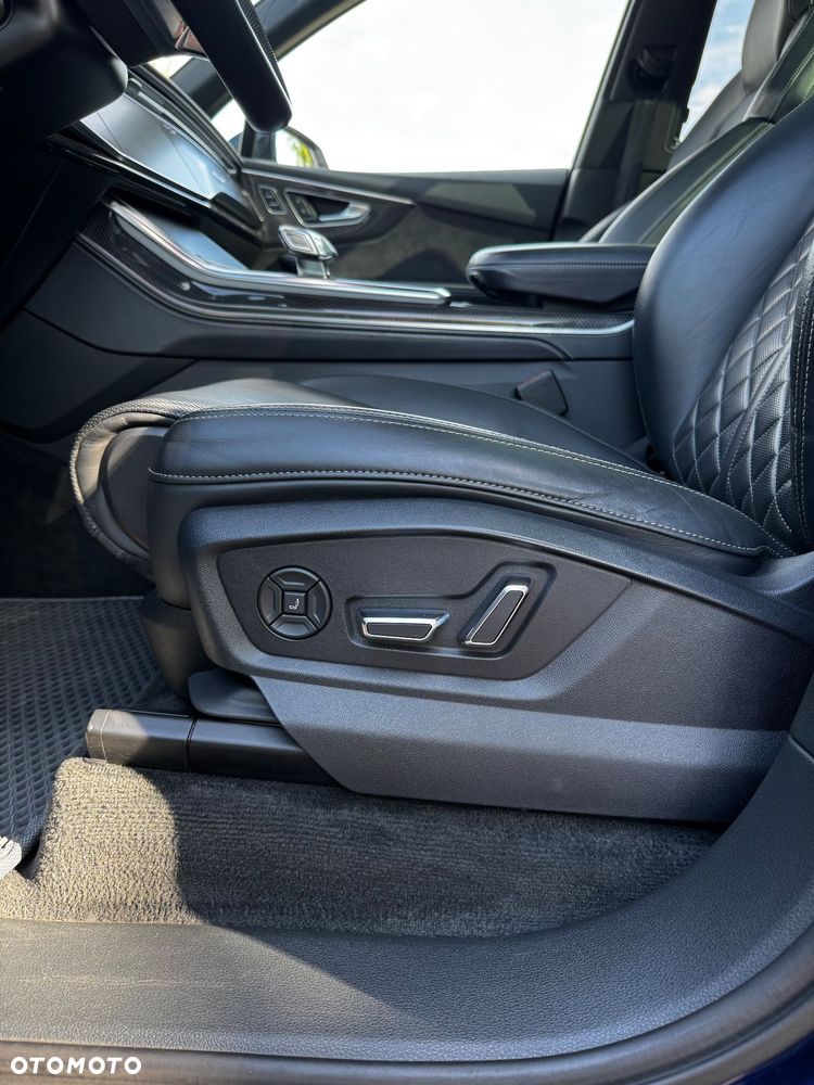 Audi SQ7 - 26