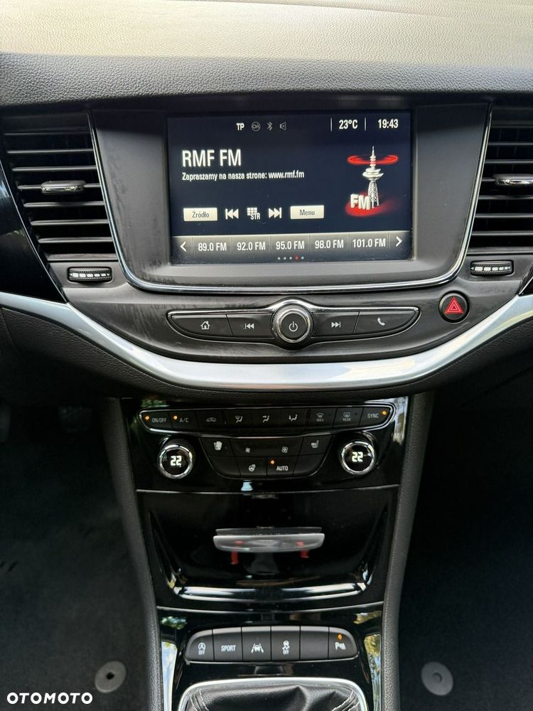 Opel Astra - 36