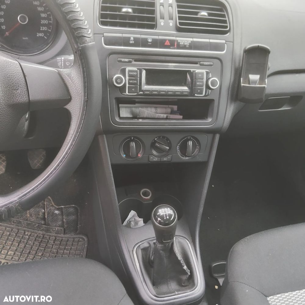 Volkswagen Polo 1.2 TDI CR DPF Comfortline - 4