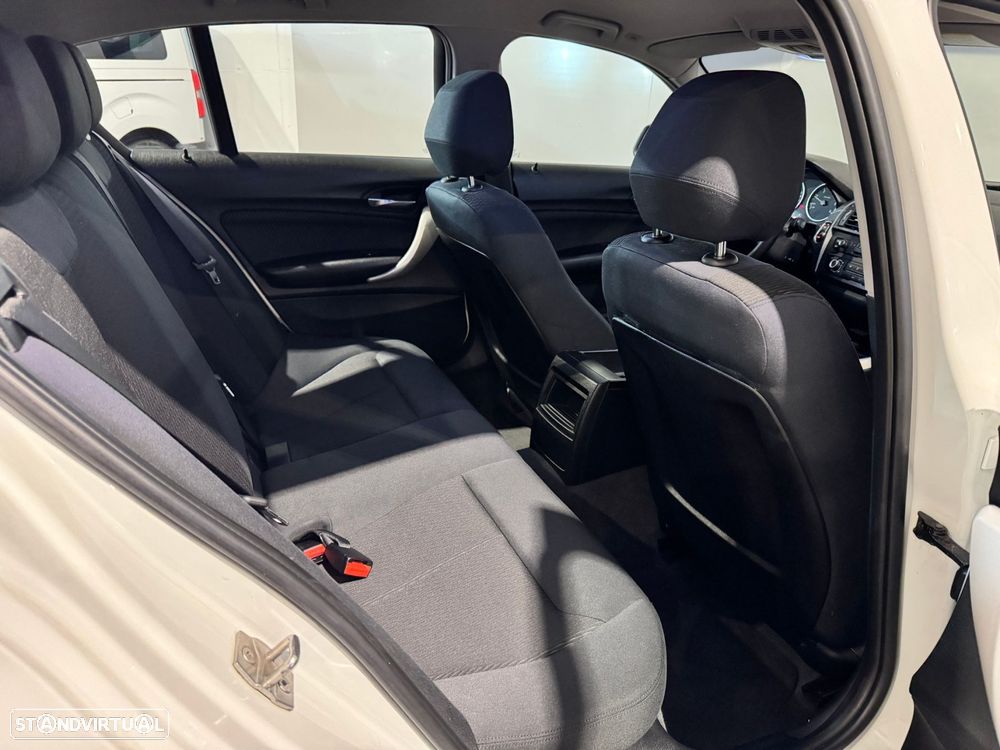 BMW 116 d EDynamics Line Sport - 47