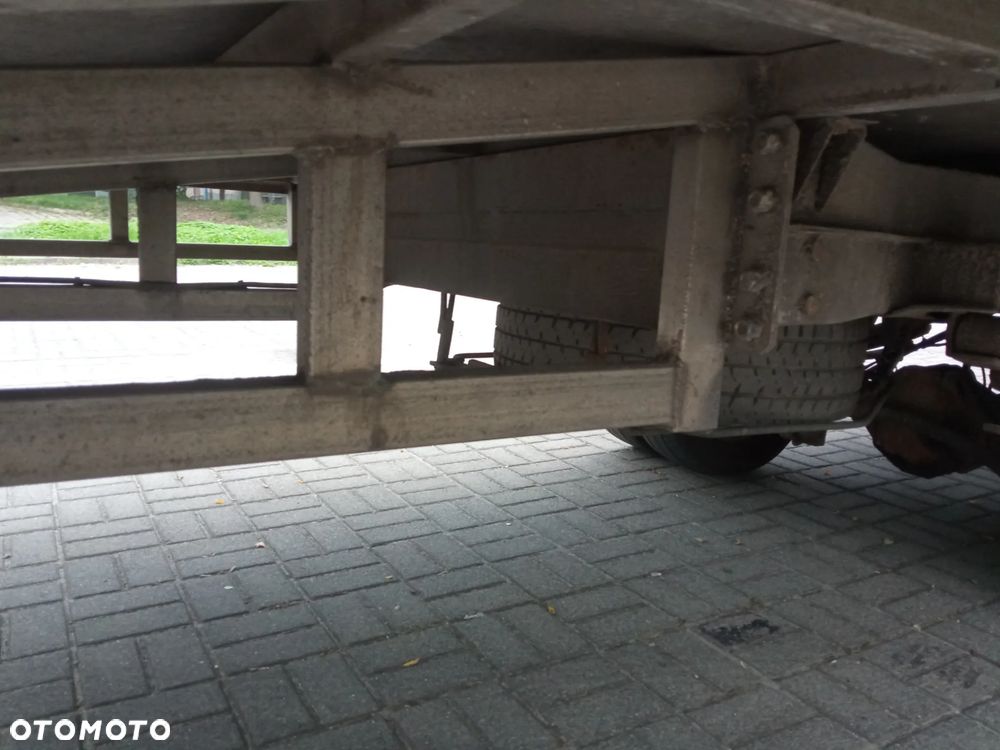 Mercedes-Benz Sprinter - 5
