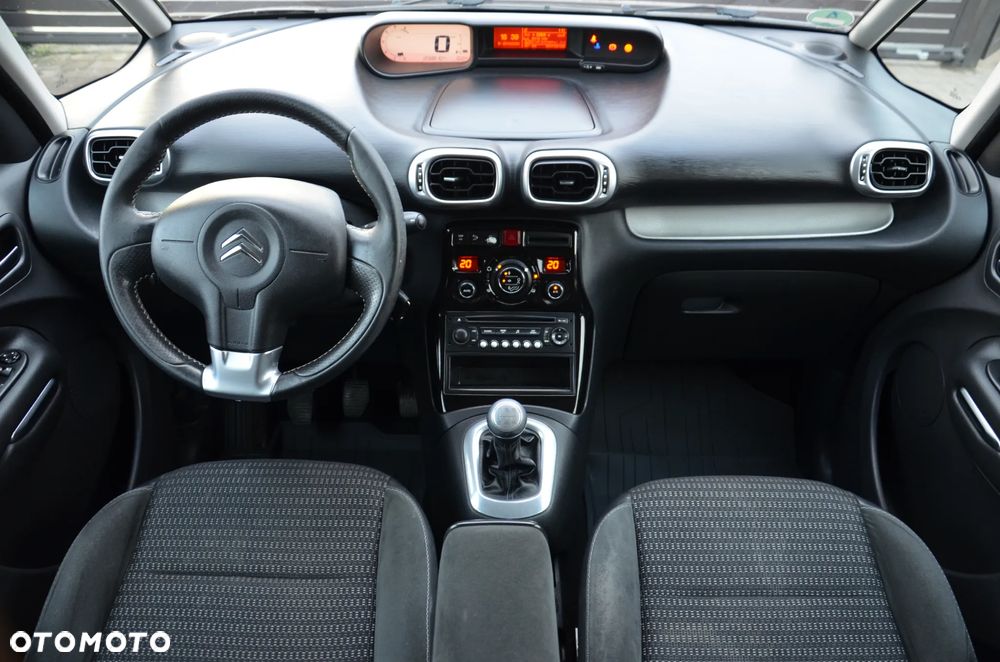 Citroën C3 Picasso 1.4i Exclusive - 20