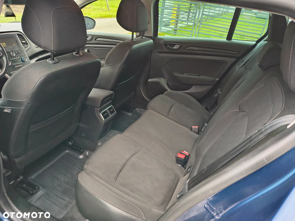 Renault Megane ENERGY dCi 110 EDC LIMITED - 17