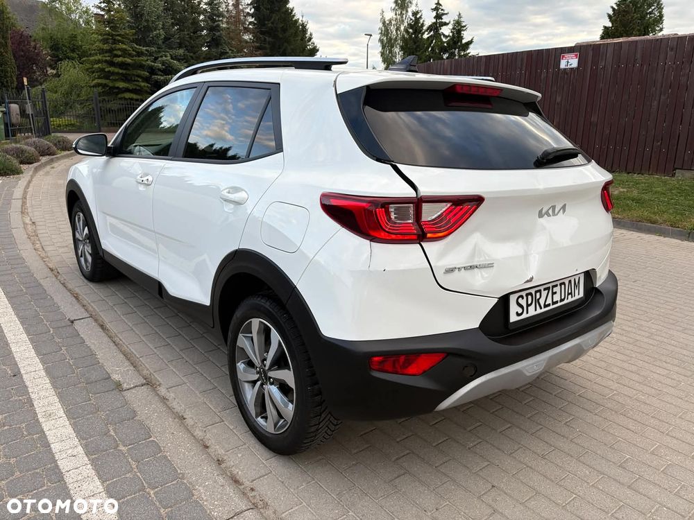 Kia Stonic - 5