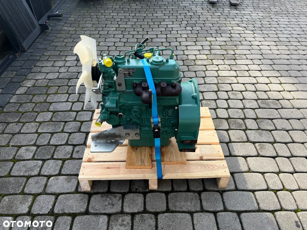 SILNIK VOLVO D1.1A-EF07 D1 1A EF07  15.6KW 2400 RPM 11381netto - 8