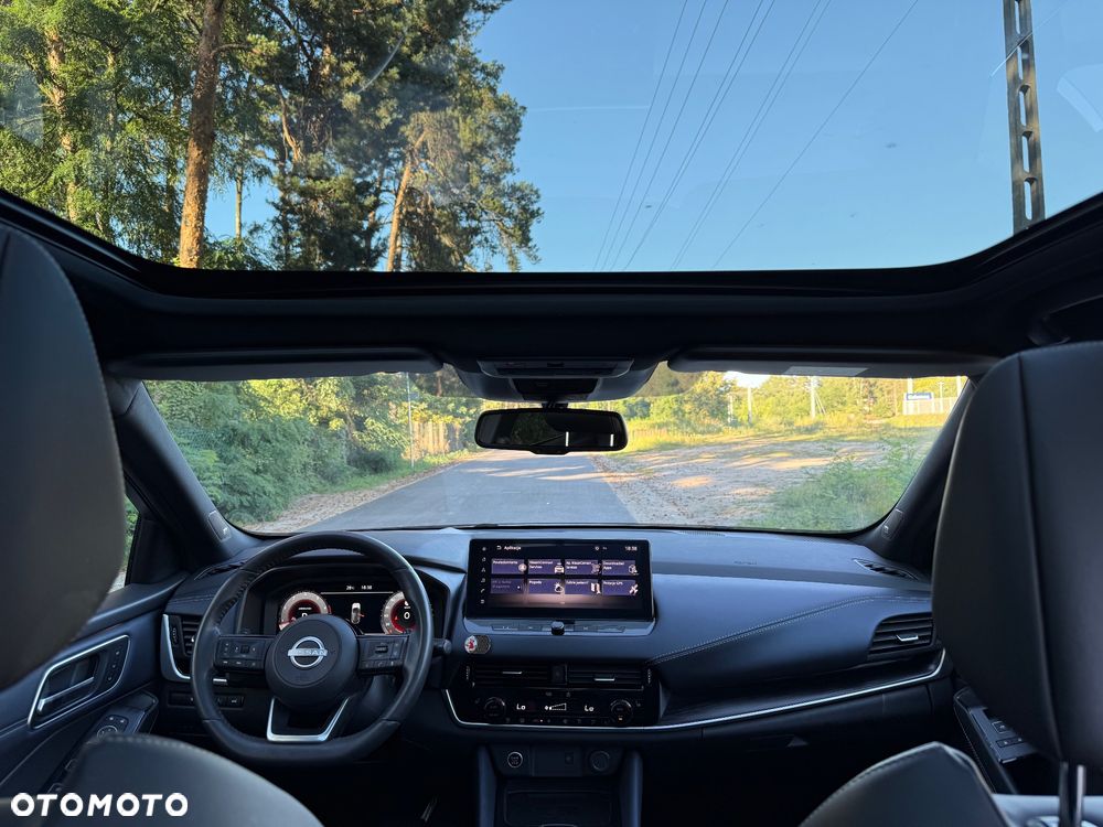 Nissan Qashqai 1.3 DIG-T mHEV 4x4 Tekna Xtronic - 10