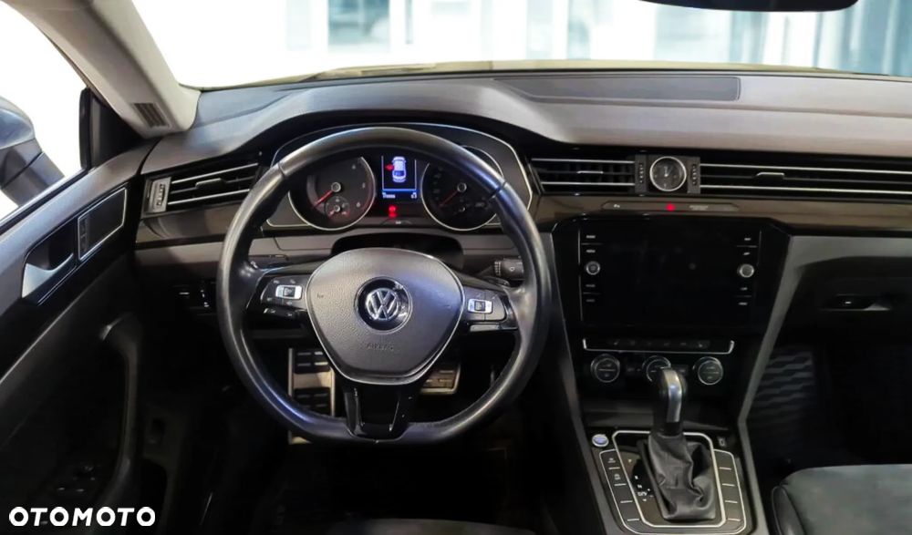 Volkswagen Arteon 2.0 TDI SCR Elegance DSG - 6