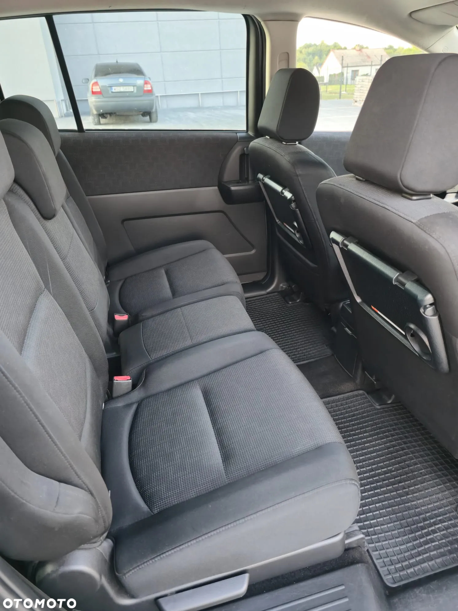 Mazda 5 - 17