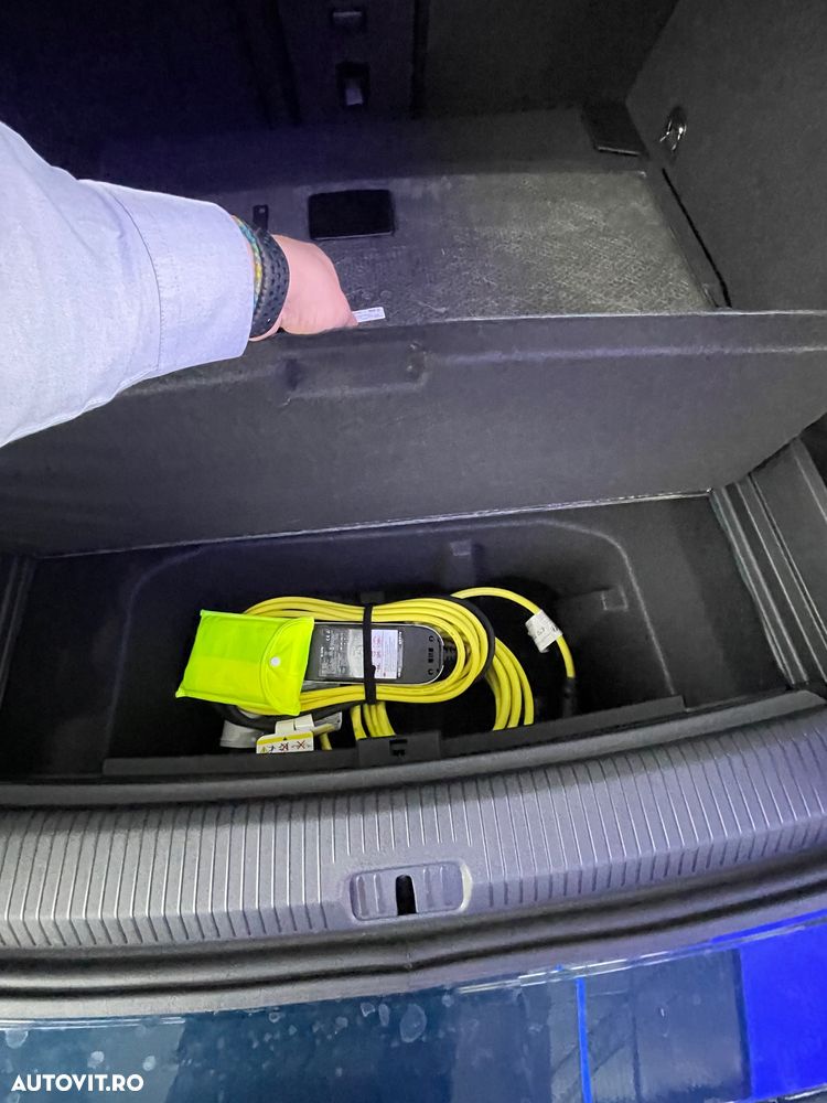 Volkswagen ID.7 77 kWh Pro - 14