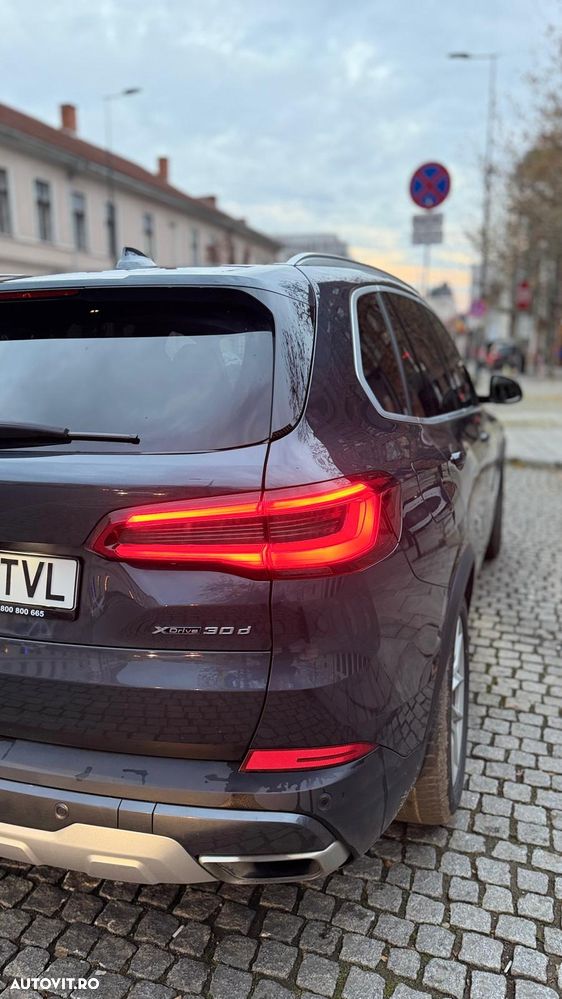 BMW X5 xDrive30d xLine - 10